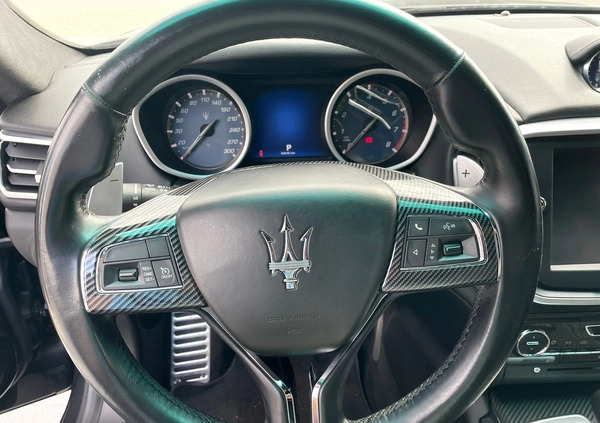 Maserati Ghibli cena 121900 przebieg: 85000, rok produkcji 2014 z Debrzno małe 67